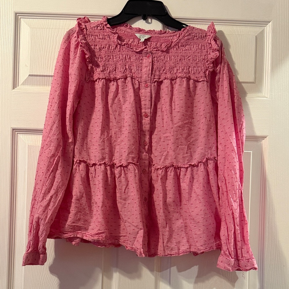 Women’s Crown and Ivy Long Sleeve Tiered Top